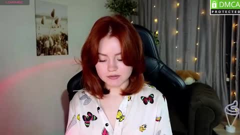 Snapshot of lu_muon chatting on October 4, 1:14 am lu_muon online show from October 4, 1:14 am