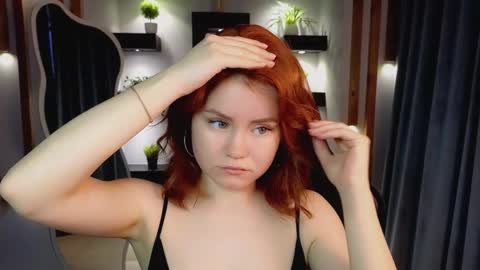 Snapshot of lu_muon chatting on October 7, 1:25 am lu_muon online show from October 7, 1:25 am