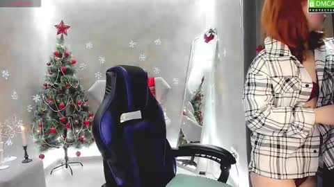 Snapshot of lu_muon chatting on December 5, 1:47 am lu_muon online show from December 5, 1:47 am