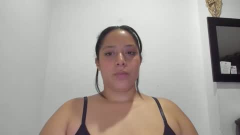 Lucy online show from May 6, 3:57 am