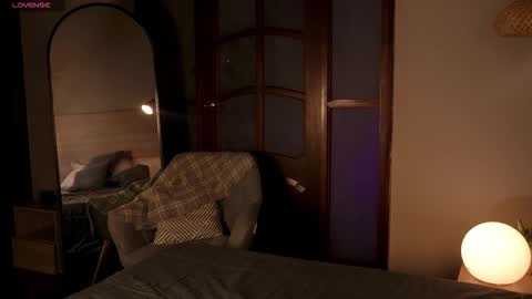  ---Goys incredible photographs online show from January 13, 12:54 pm