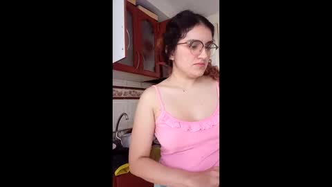 luana363 online show from April 18, 6:12 pm