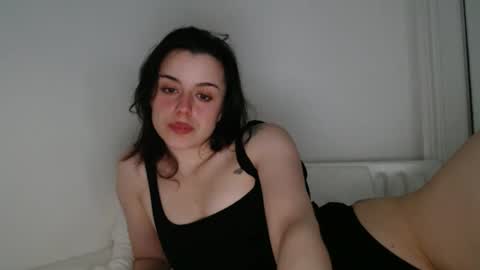 Snapshot of luana789 chatting on October 25, 9:31 pm luana online show from October 25, 9:31 pm