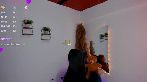 Luana online show from January 18, 12:04 pm