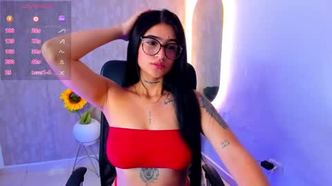 Luana online show from September 12, 1:11 pm