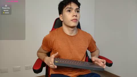luandy_1 online show from July 2, 12:44 pm