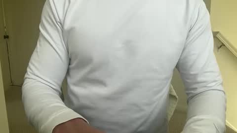 luca1010101010 online show from April 22, 4:08 pm