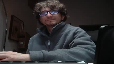 Snapshot of luca78_78 chatting on March 2, 3:27 pm luca78 online show from March 2, 3:27 pm