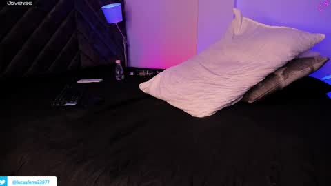 Luca Ferrer online show from January 23, 8:15 am