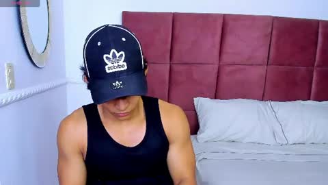Snapshot of luca_mashle chatting on June 27, 3:11 am luca_mashle online show from June 27, 3:11 am