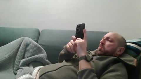 Luca online show from February 5, 9:08 pm