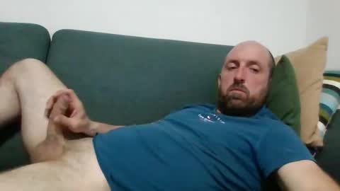 Luca online show from April 8, 7:25 pm