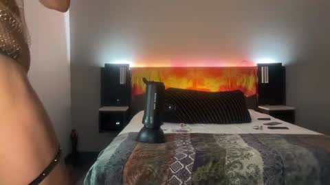 lucalongdick online show from July 10, 3:22 am