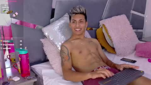 lucas and alba online show from January 22, 5:59 am