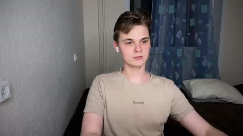 Snapshot of lucas_dany chatting on December 6, 3:08 am Lucas Gill online show from December 6, 3:08 am