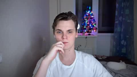 Snapshot of lucas_dany chatting on December 17, 5:15 pm Lucas Gill online show from December 17, 5:15 pm