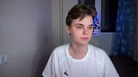 Snapshot of lucas_dany chatting on December 17, 8:21 pm Lucas Gill online show from December 17, 8:21 pm