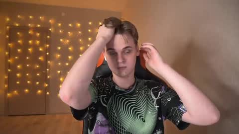 Snapshot of lucas_dany chatting on January 12, 3:14 pm Lucas Gill online show from January 12, 3:14 pm