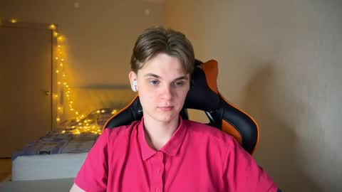 Snapshot of lucas_dany chatting on February 14, 1:45 am Lucas Gill online show from February 14, 1:45 am