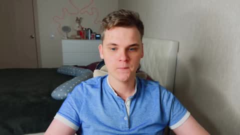 Snapshot of lucas_dany chatting on November 26, 2:23 am Lucas Gill online show from November 26, 2:23 am