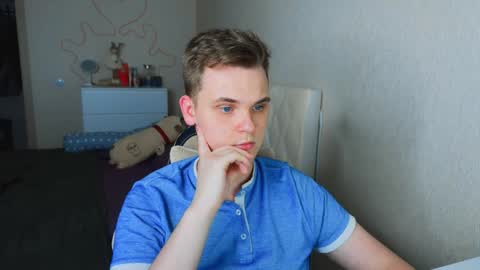 Snapshot of lucas_dany chatting on November 30, 5:06 pm Lucas Gill online show from November 30, 5:06 pm