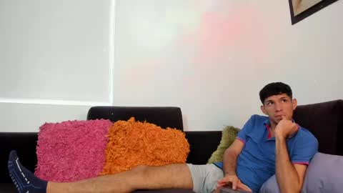 lucas_dream online show from May 4, 11:50 am