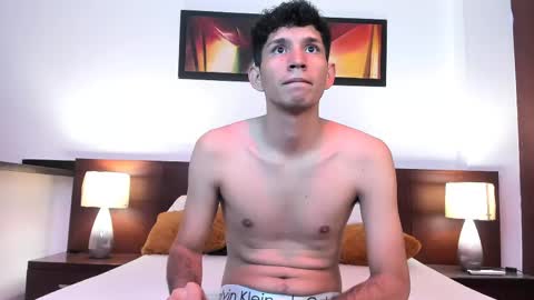 lucas_dream online show from May 9, 11:37 am