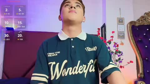 Snapshot of lucas_lovee chatting on May 2, 7:19 pm Lucas lovee online show from May 2, 7:19 pm