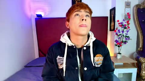 Snapshot of lucas_lovee chatting on June 7, 1:59 pm Lucas lovee online show from June 7, 1:59 pm
