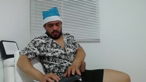 Lucas Montesori online show from January 1, 6:15 am