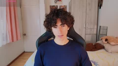 lucas_xo online show from January 6, 8:23 pm