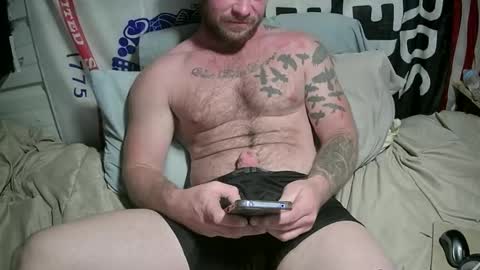Snapshot of lucascumsalot chatting on May 11, 6:27 pm Lucas online show from May 11, 6:27 pm