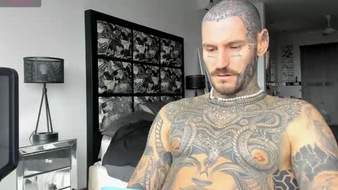 lucasexclusive online show from December 3, 5:53 am