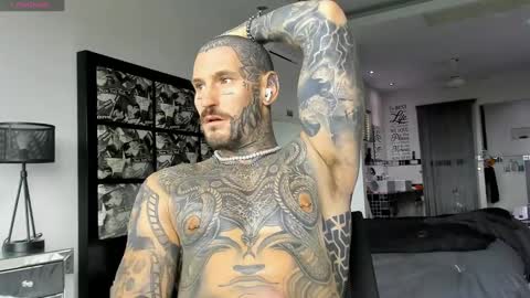 lucasexclusive online show from December 7, 8:11 am