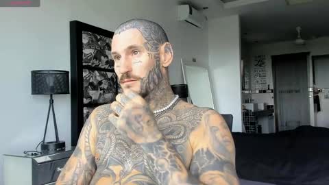 lucasexclusive online show from December 20, 4:42 am