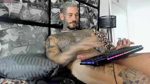 lucasexclusive online show from February 4, 4:59 am