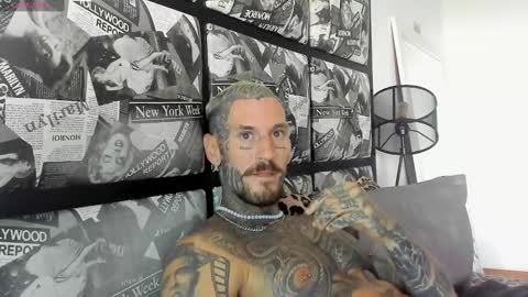 lucasexclusive online show from February 5, 7:39 am