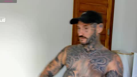 lucasexclusive online show from October 13, 8:47 am