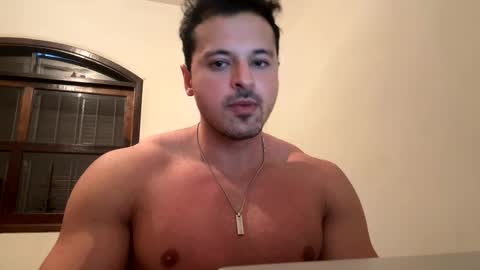 Snapshot of lucasfit24 chatting on January 12, 7:10 pm lucasfit24 online show from January 12, 7:10 pm