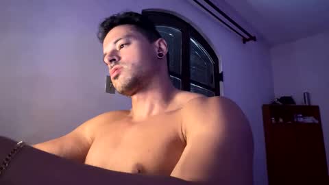 Snapshot of lucasfit24 chatting on March 4, 1:28 pm lucasfit24 online show from March 4, 1:28 pm