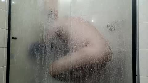 lucas online show from January 2, 11:06 pm