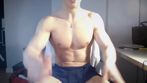 Snapshot of lucaskodak chatting on March 29, 6:02 am LucasKodak online show from March 29, 6:02 am