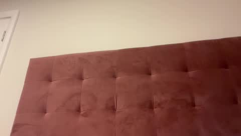 lucasray online show from December 19, 6:26 pm