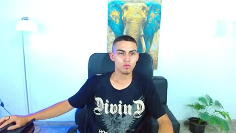 Lucas online show from April 8, 8:31 pm