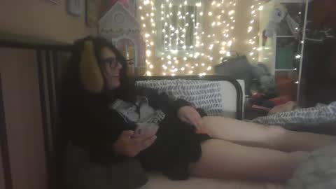 Luceatiel Queen of Spades online show from March 31, 8:48 am