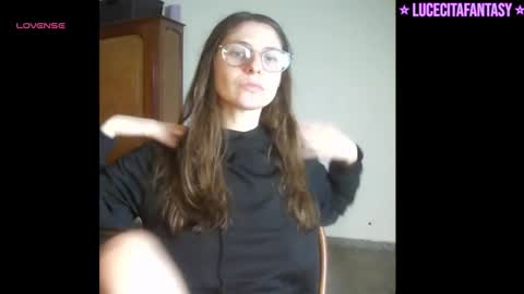 lucecitafantasy online show from April 20, 11:17 pm