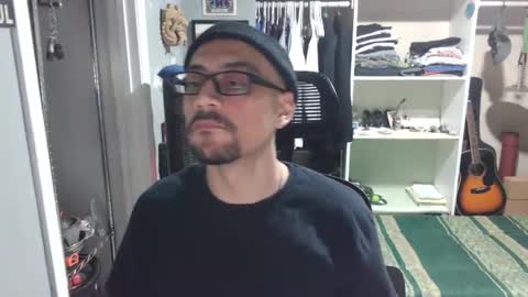 Luchi Luchano online show from November 19, 8:31 pm