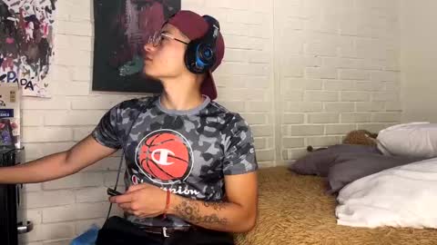 Felipe online show from December 21, 3:14 am