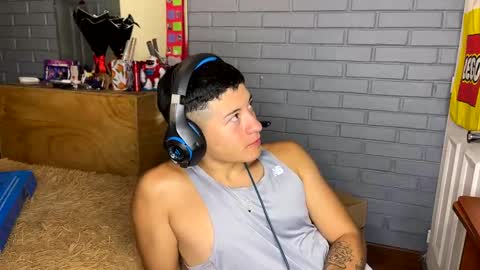 Felipe online show from December 22, 4:17 am