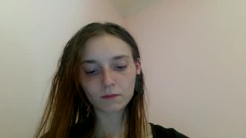 Snapshot of luci_layne chatting on July 4, 7:09 pm Luci Layne online show from July 4, 7:09 pm